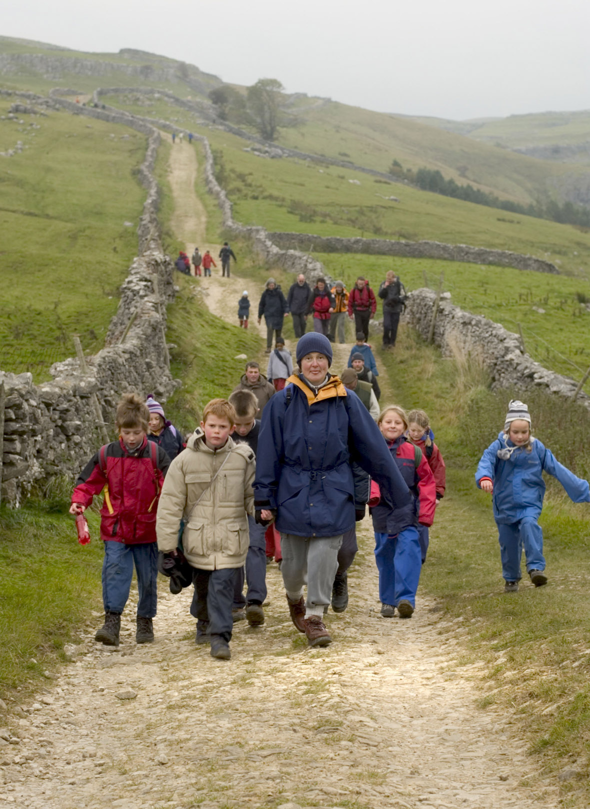 Walkers on Pen-y-Ghent